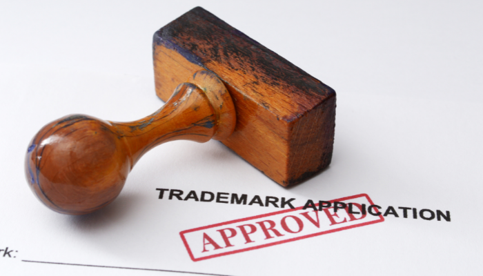 do trademark assignments need to be notarized
